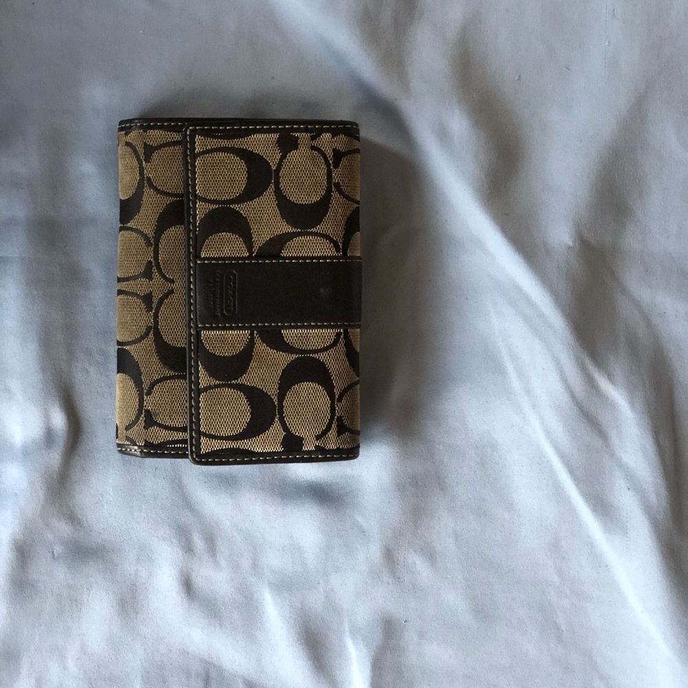Black Coach Wallet! - Picture 3 of 5